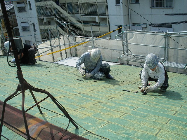 屋根塗装も弊社におまかせ
